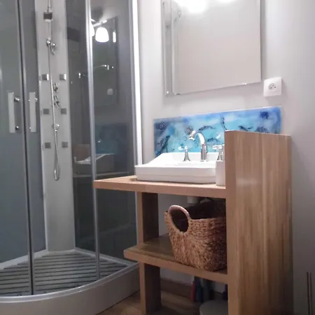 Bed & Breakfast L'atelier S 3*